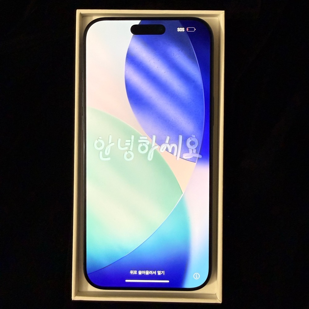 iPhone 17 Pro Max - 1TB - Unlocked - Midnight Blue